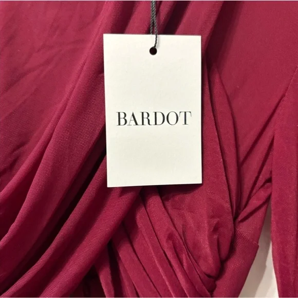 Bardot Aliyah Dress in Burgundy - Picture 6 of 13